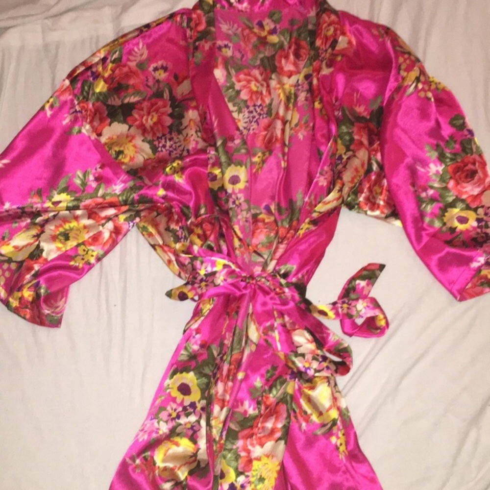 Silky Floral bridesmaids Robe